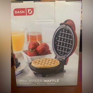 Mini Waffle Maker